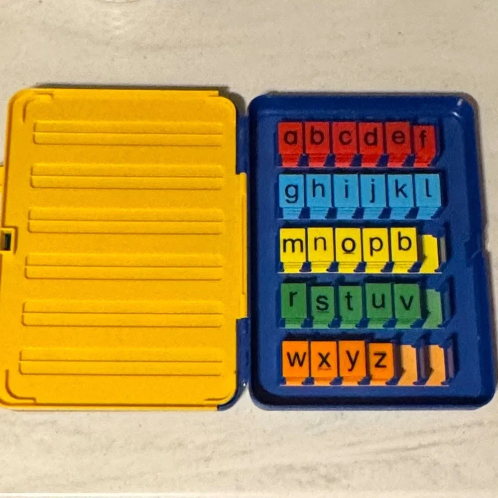 Cadaco Spell Time Vintage Educational Spelling Game Portable Case Alphabet Tiles